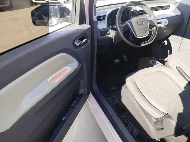Wuling Hongguang Mini EV — Фото автомобиля 15