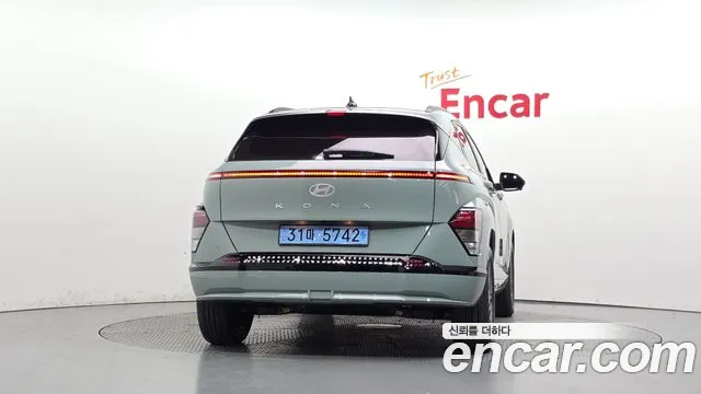 Hyundai Kona SX2 — Фото автомобиля 4