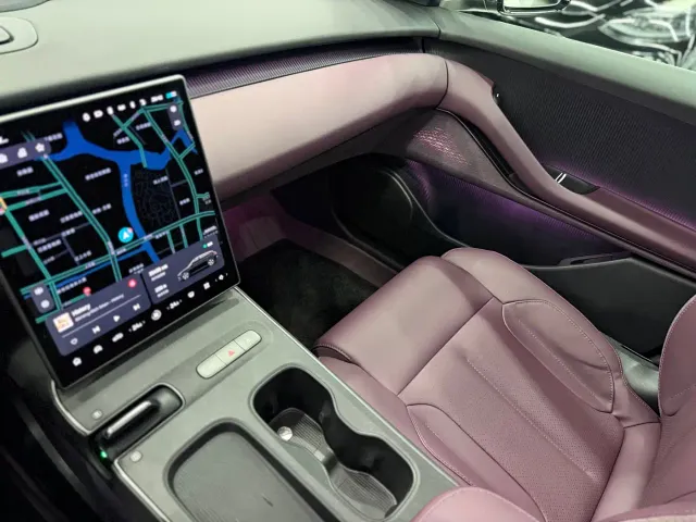 Nio ET5 Touring — Фото автомобиля 12