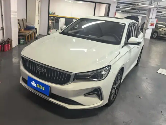 Фотография автомобиля — Geely Emgrand