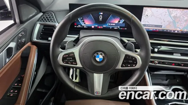 BMW X6 — Фото автомобиля 11