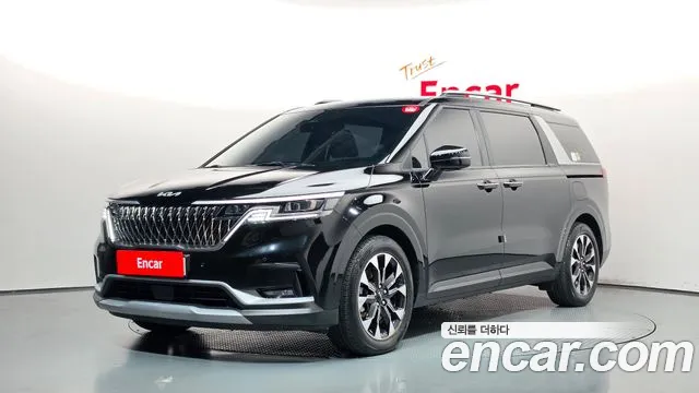 Фотография автомобиля — Kia Carnival 4th Gen