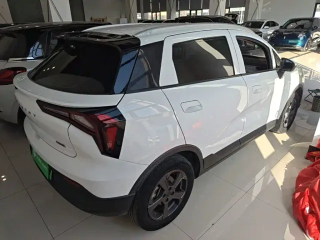 Geely Geometry E Firefly — Фото автомобиля 6