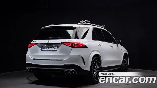 Mercedes-Benz GLE-Class — Фото автомобиля 2
