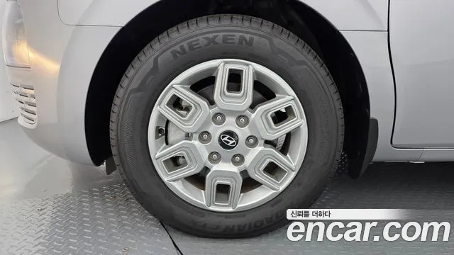 Hyundai Staria — Фото автомобиля 5