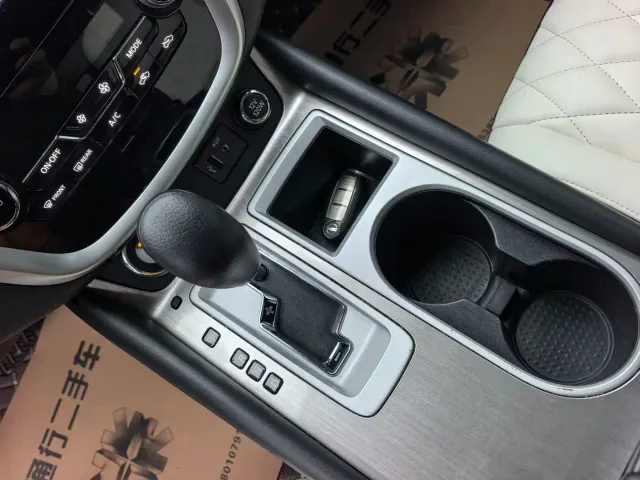 Nissan Murano — Фото автомобиля 12