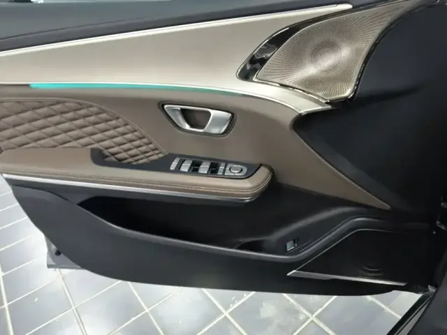 BYD Han — Фото автомобиля 7