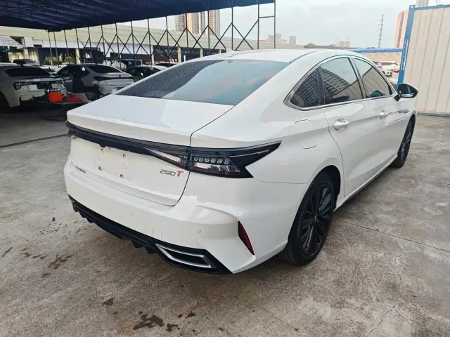 Chery Arrizo 8 — Фото автомобиля 14