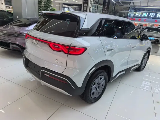 BYD Yuan UP — Фото автомобиля 20