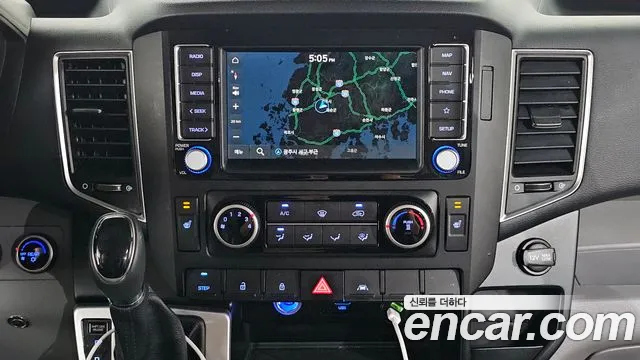 Hyundai Solati — Фото автомобиля 12