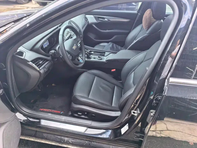 Cadillac CT5 — Фото автомобиля 5