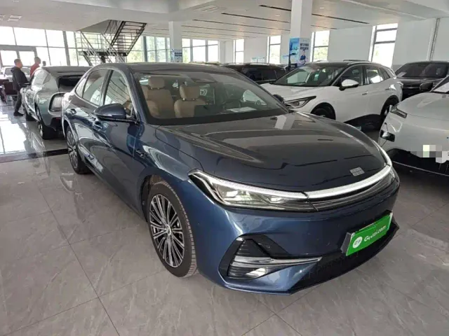 Geely Galaxy A7 — Фото автомобиля 3