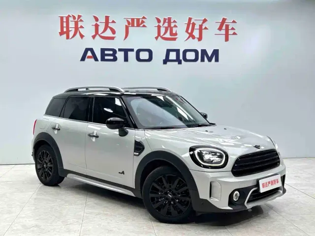 MINI Countryman — Фото автомобиля 3