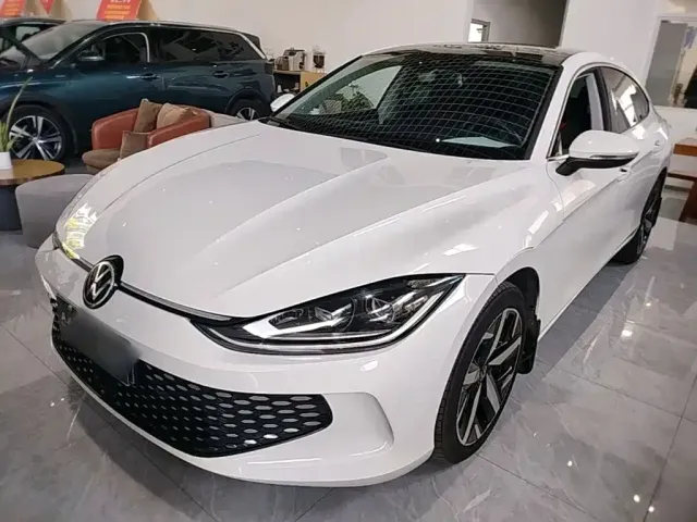 Фотография автомобиля — Volkswagen Lamando