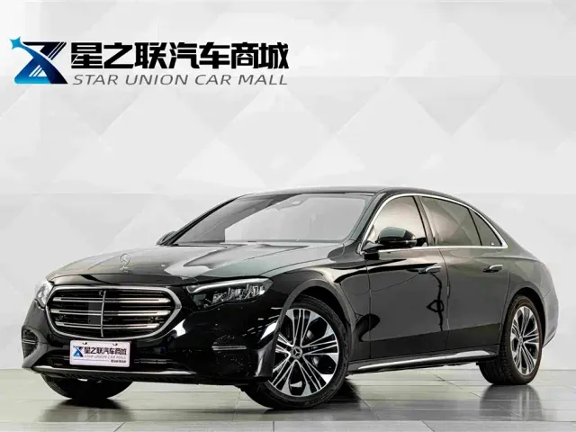Фотография автомобиля — Mercedes-Benz E-Class