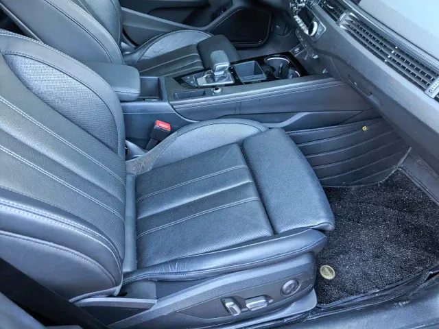 Audi A4L — Фото автомобиля 10