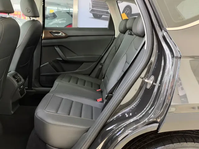 Volkswagen Tharu — Фото автомобиля 13