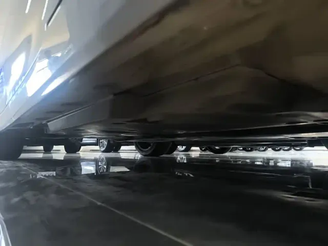 Toyota Avalon — Фото автомобиля 20