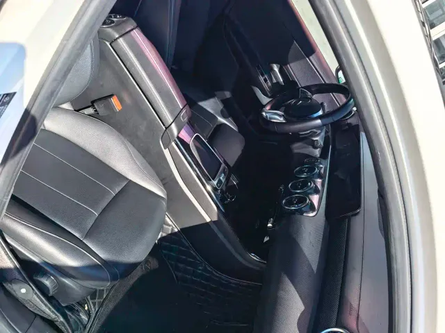 Mercedes-Benz A-Class — Фото автомобиля 13