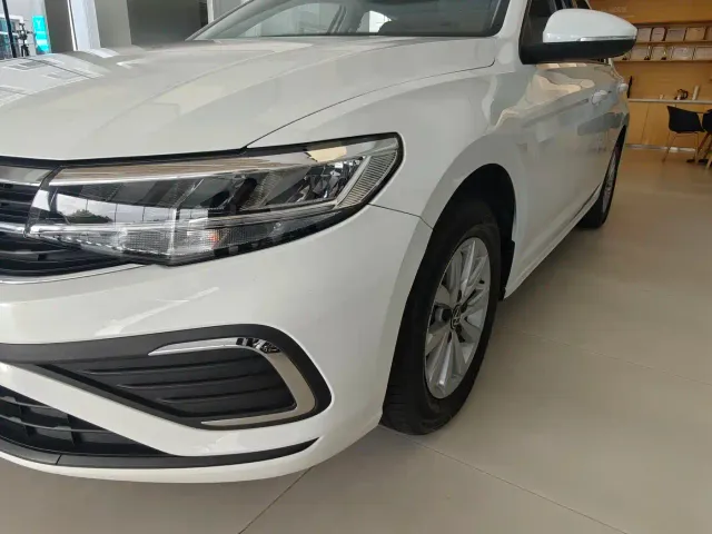 Volkswagen Bora — Фото автомобиля 6