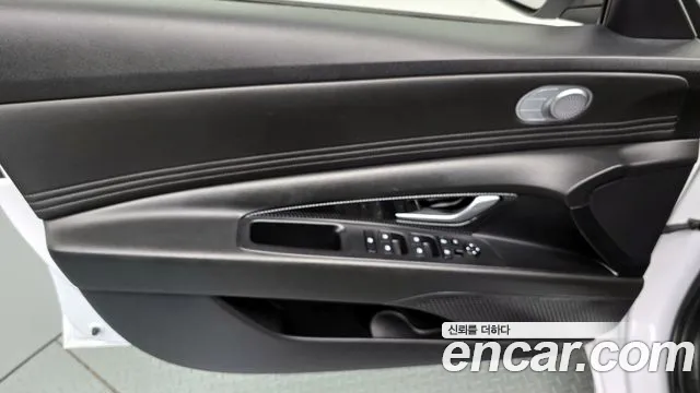 Hyundai Avante CN7 — Фото автомобиля 24