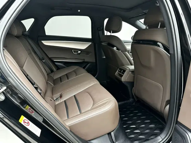 BYD Han — Фото автомобиля 6
