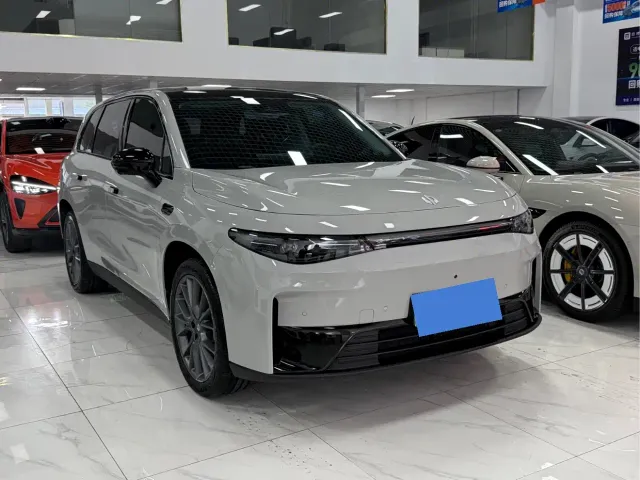 Leapmotor C10 — Фото автомобиля 3