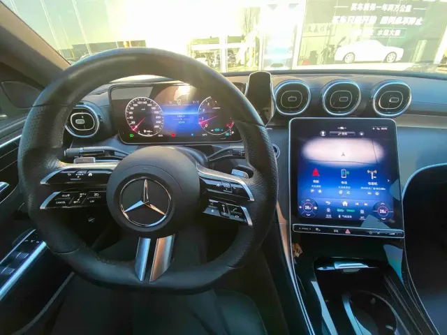 Mercedes-Benz C-Class — Фото автомобиля 12