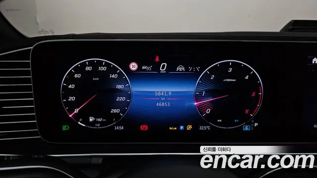 Mercedes-Benz GLE-Class — Фото автомобиля 6