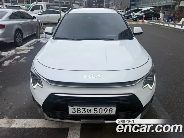 Kia Niro The All New Niro Signature — Фото автомобиля 2