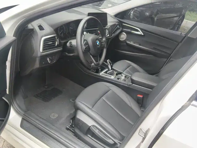BMW 1 Series — Фото автомобиля 9