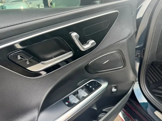 Mercedes-Benz C-Class — Фото автомобиля 5