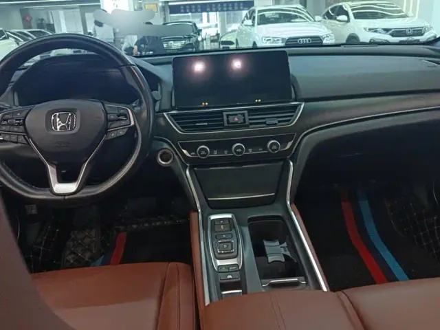 Honda Inspire — Фото автомобиля 12