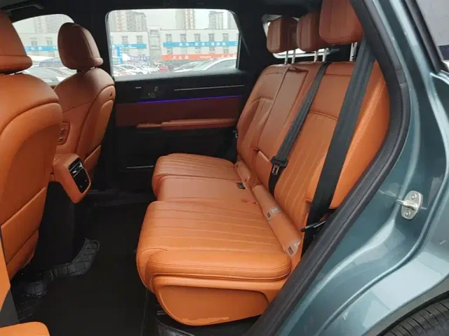 Jetour X70L — Фото автомобиля 16