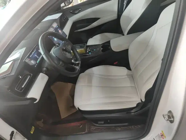 BYD Seal 06 New Energy 2024 DM-i 120KM Honor — Фото автомобиля 14