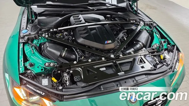 BMW M4 — Фото автомобиля 5