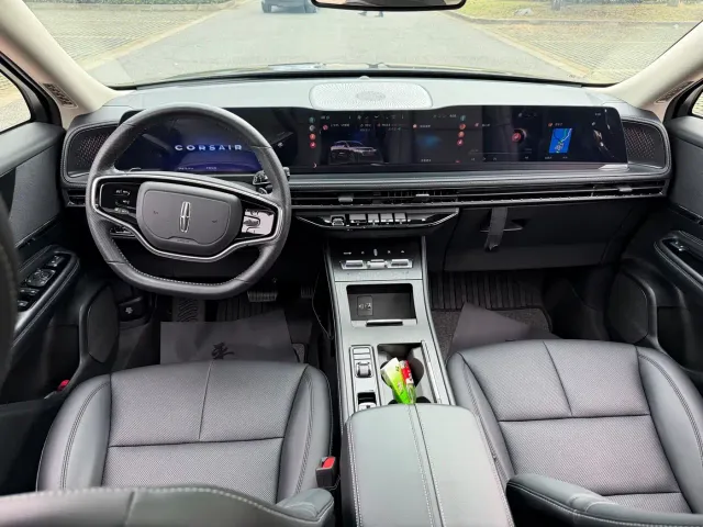 Lincoln Corsair — Фото автомобиля 20
