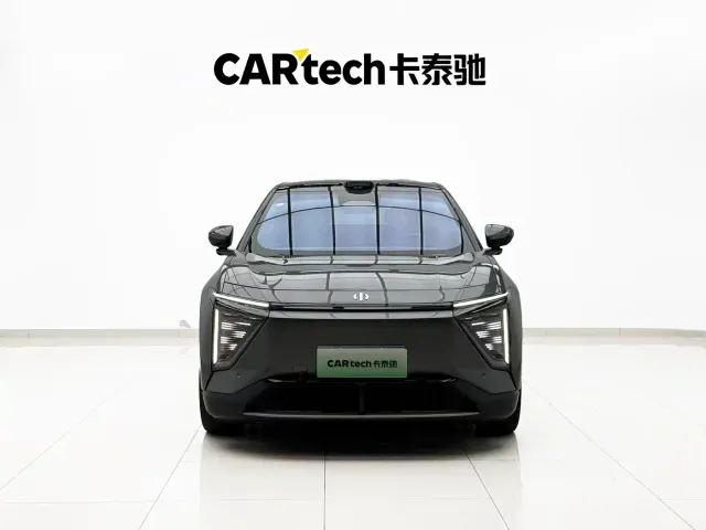 HiPhi HiPhi Y 2023 560km Elite Edition — Фото автомобиля 2