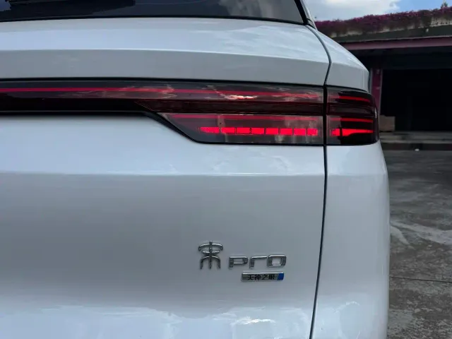 BYD Song Pro — Фото автомобиля 6