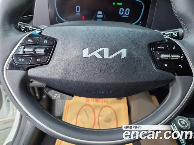 Kia Niro The All New — Фото автомобиля 13