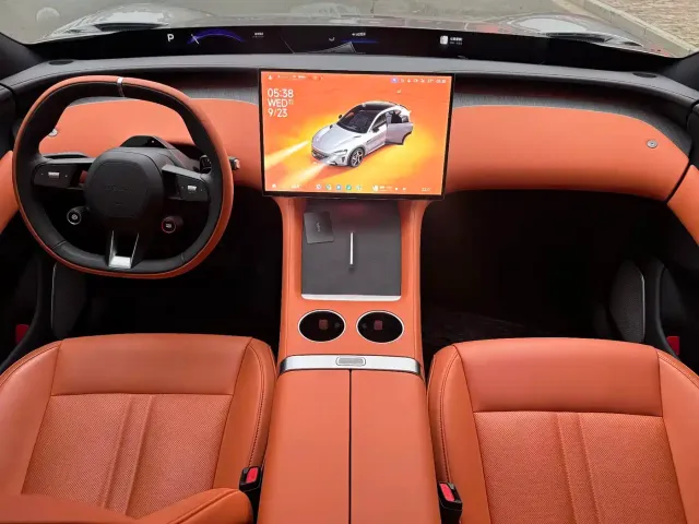 Xiaomi Auto Xiaomi YU7 2025 Extended Range AWD Pro — Фото автомобиля 10