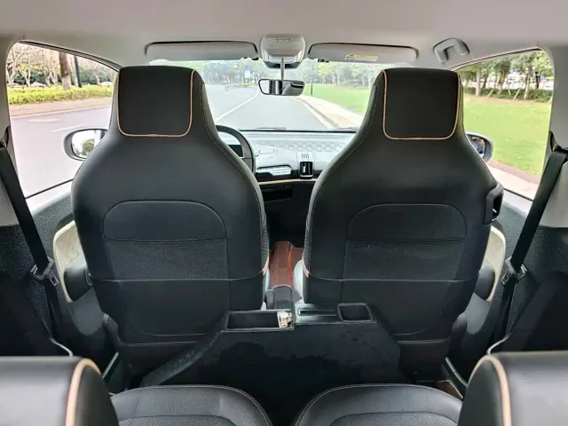 Baojun KiWi EV — Фото автомобиля 8