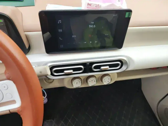 Wuling Hongguang Mini EV — Фото автомобиля 9
