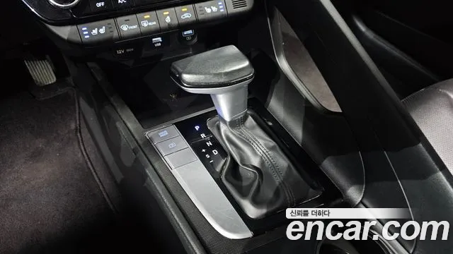 Hyundai AVANTE Avante (CN7) — Фото автомобиля 9