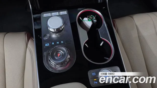Genesis GV80 2.5T Бензин 2WD — Фото автомобиля 8