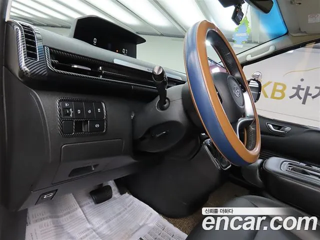 Hyundai Staria Staria — Фото автомобиля 8