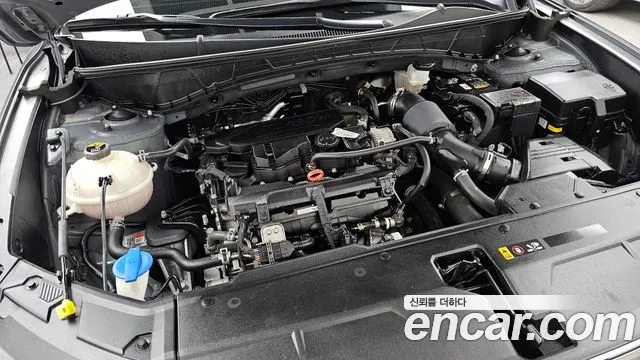 Hyundai Tucson Tucson (NX4) Бензин 1.6 турбо 2WD — Фото автомобиля 6