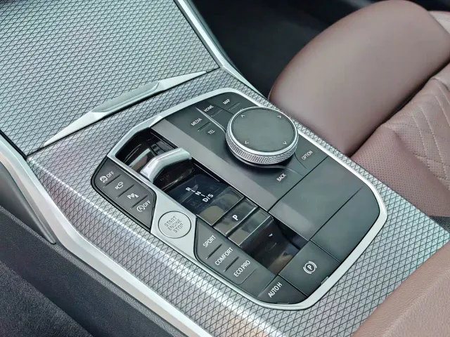 BMW 3 Series — Фото автомобиля 27