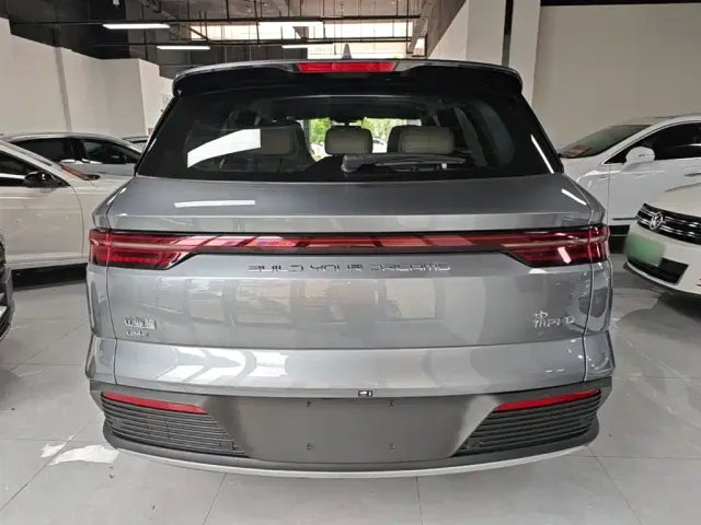 BYD Song Pro — Фото автомобиля 3