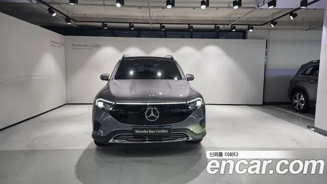 Mercedes-Benz EQB X243 — Фото автомобиля 3